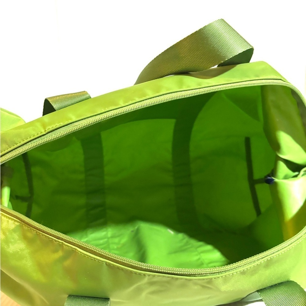 Bric's Vibrant Green Tote with Brown Detail - Picture 7 of 9